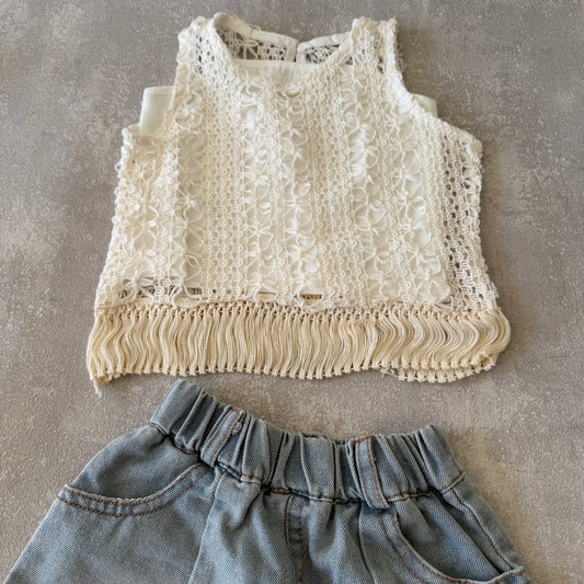 Vest met spijkerbroek