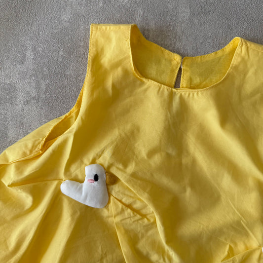 Geel jurkje met meeuwen