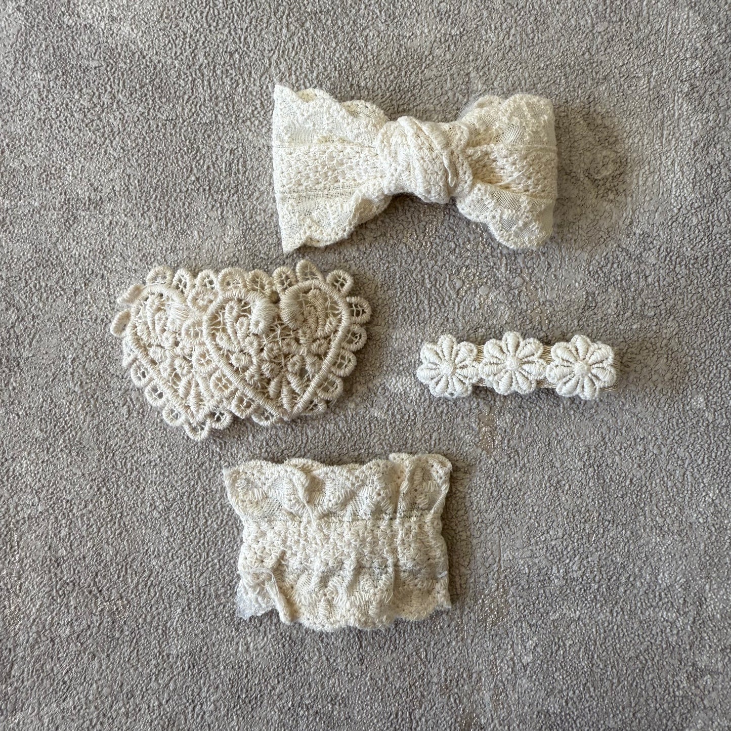 Lace hair clips style 1