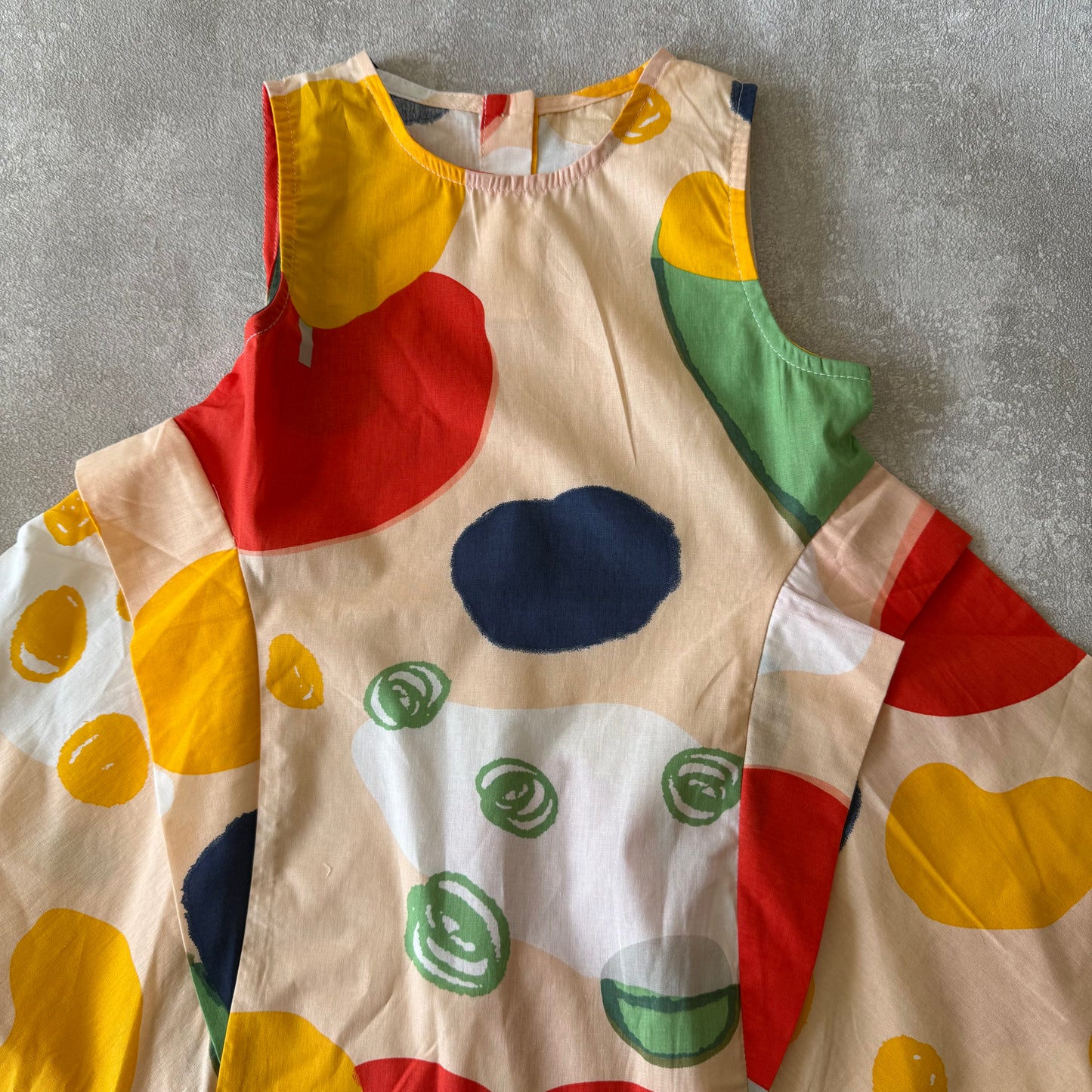 Jurkje met kindertekening