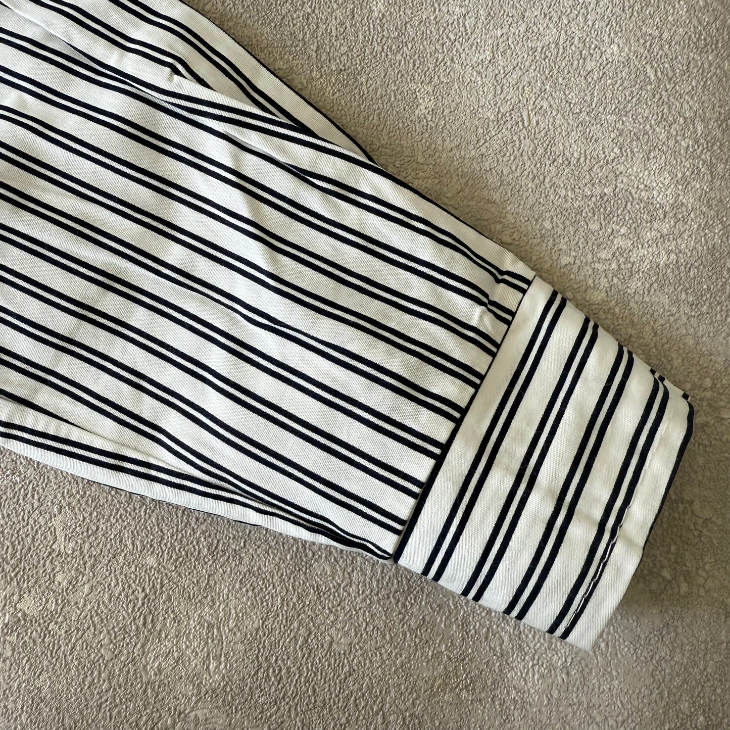 Shirt grijs en strepen