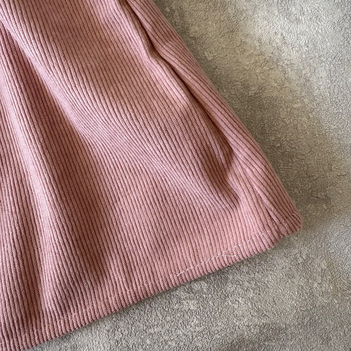 Roze jurk met konijntje