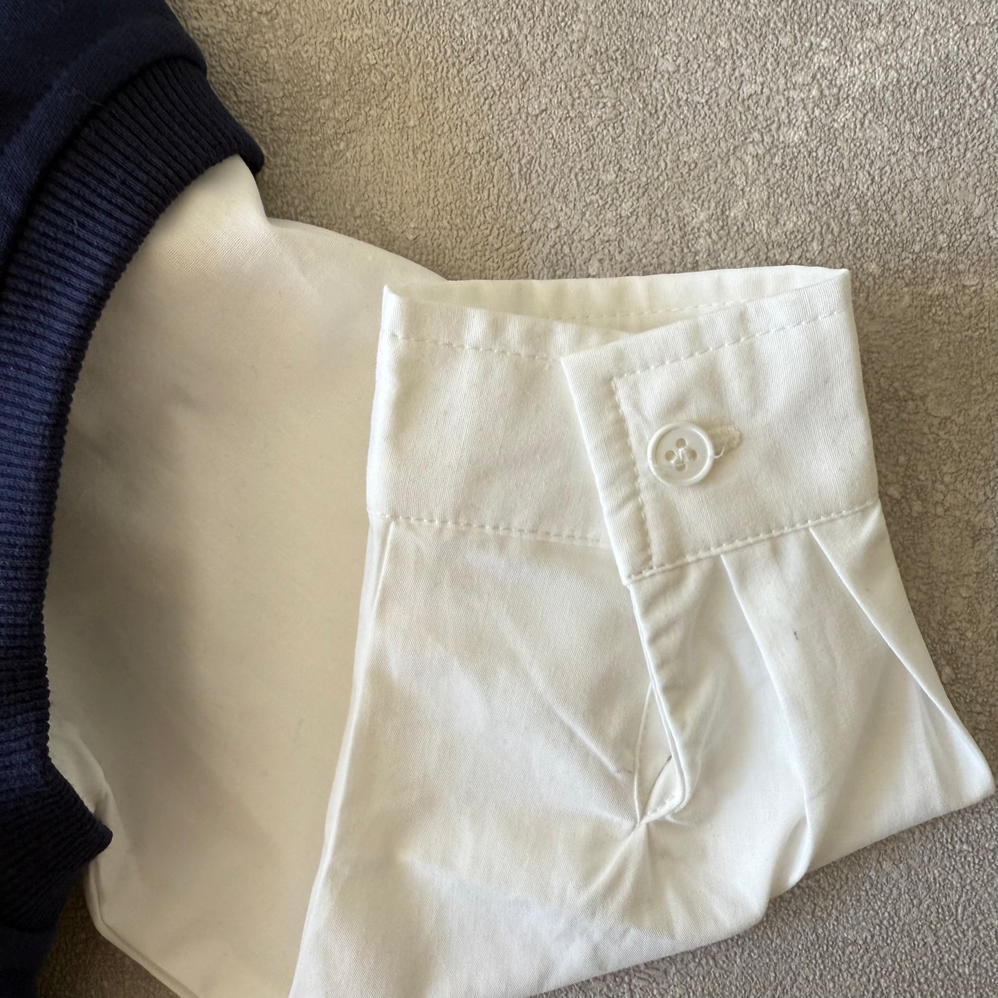 Set met broek, shirt en vest